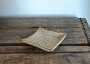 LG Studio Pottery by Lara Gillett is a slab and hand building-driven ceramics practice in the Hudson Valley of New York. Quittner. Small Snack Plate.