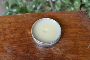 Our working balm was formulated for hands that work hard. Our lavender version is comprised simply of local grass-fed and grass-finished beef tallow, local cold-pressed sunflower oil, and locally-grown lavender essential oil. It is a balanced balm that is easily absorbed into the skin. 